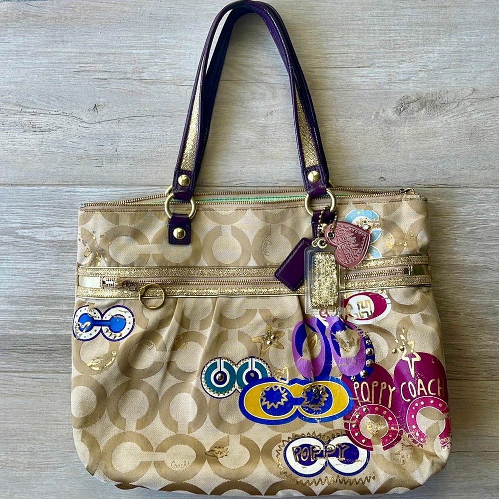 RARE Vintage Coach Poppy Graffiti Appliqué Glam Tote handbag large beautiful